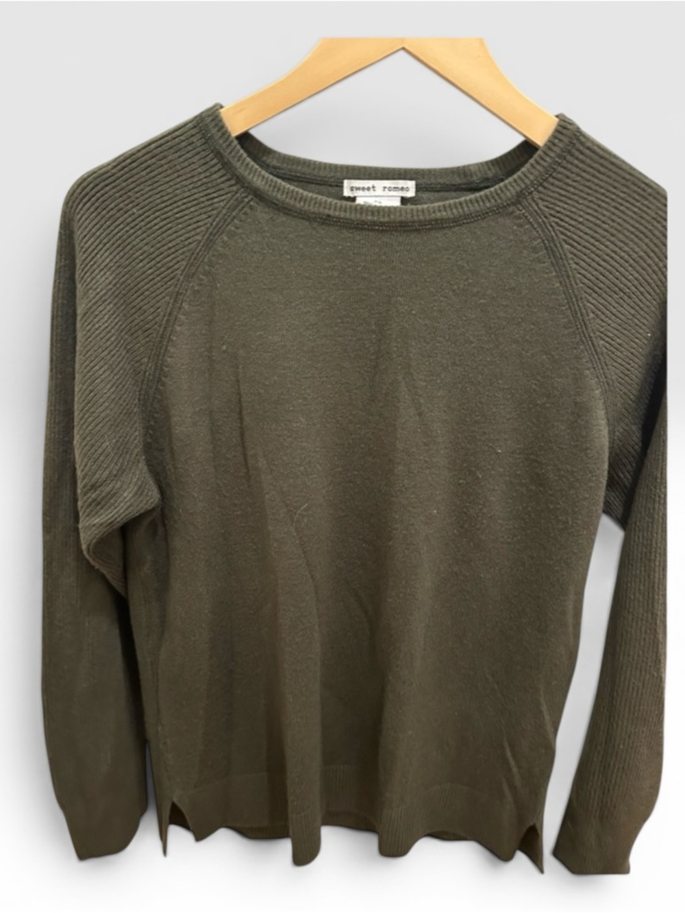 Sweet Romeo Olive Green Crewneck Raglan Knit Sweater XS